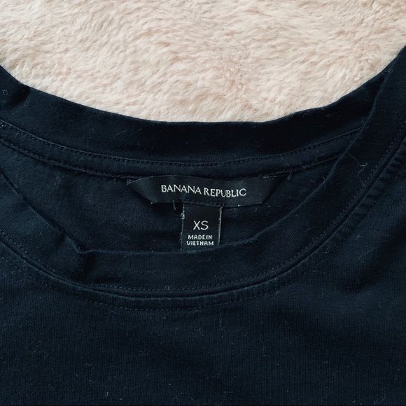 Banana Republic Twist front Tee - Picture 2 of 2